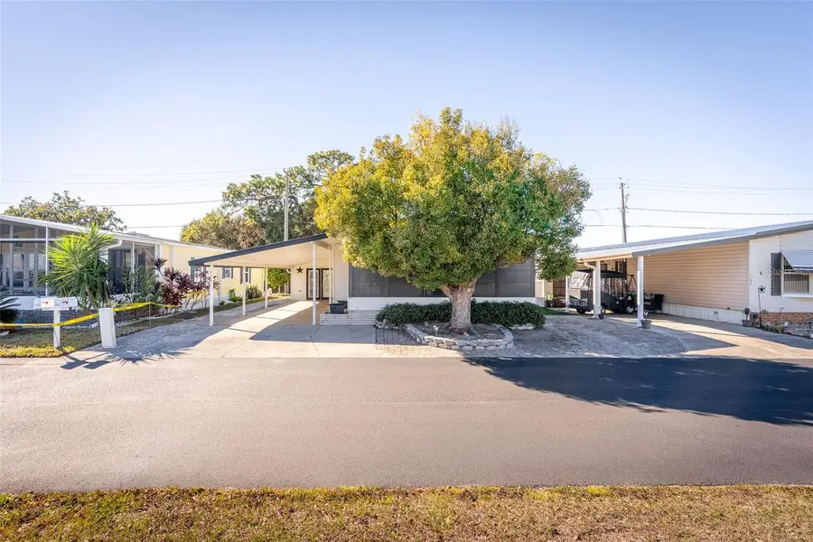 4135 Rolling Oaks Drive, Winter Haven, FL 33880 - Image #2