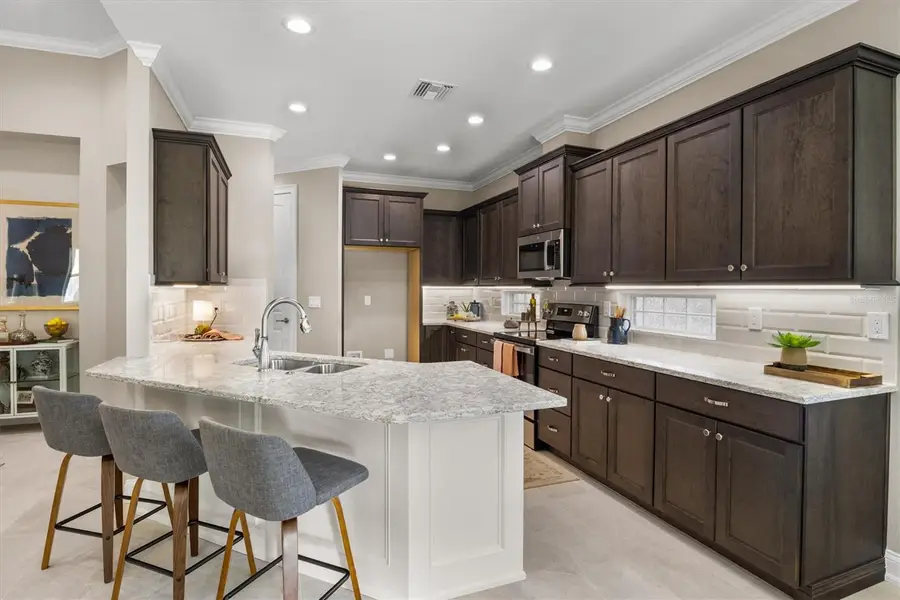 7903 Lake James Boulevard, Lakeland, FL 33810 - Image #2