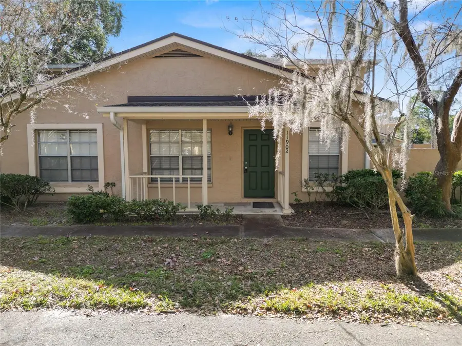 11902 Lakemist Circle #11902, Temple Terrace, FL 33617 - Image #2