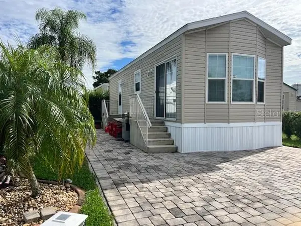 2414 Limewood Avenue, CLERMONT, FL 34714