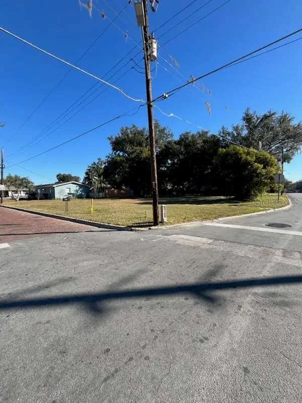 432 Cornelia Avenue, LAKELAND, FL 33815