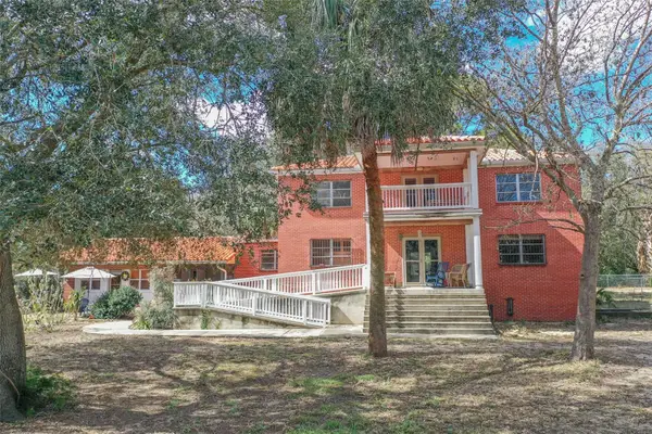 3655 N Scenic Highway, LAKE WALES, FL 33898