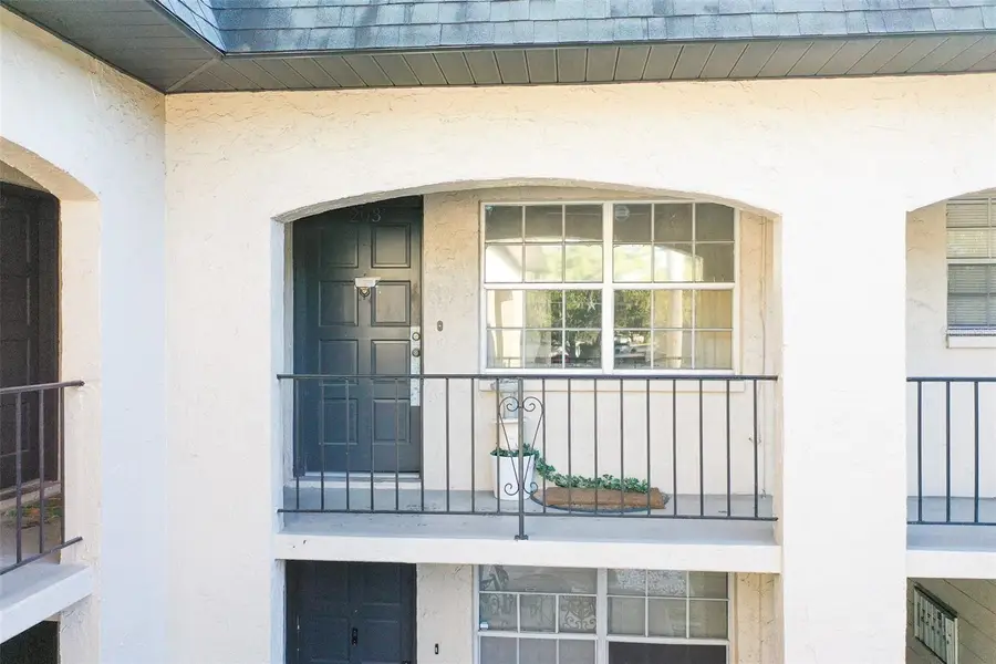 3718 Mckay Avenue #203, Tampa, FL 33609 - Image #2