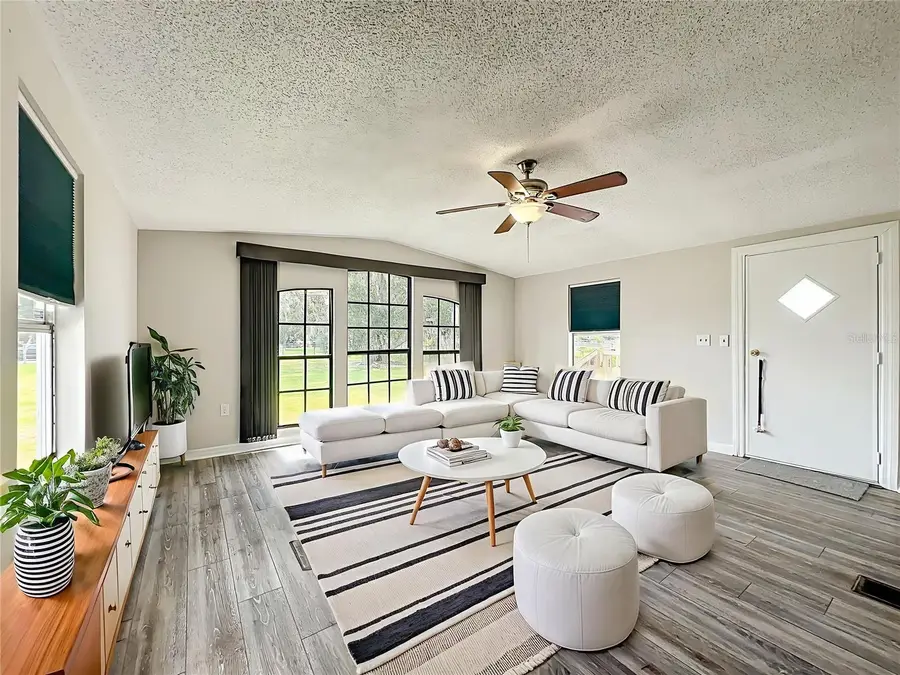 5268 Rock Dove Loop, Lakeland, FL 33810 - Image #2