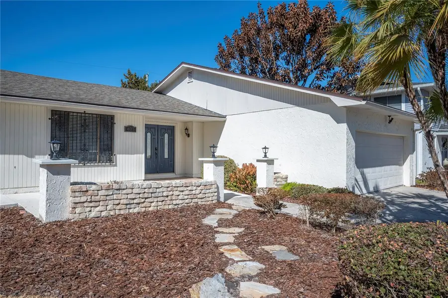 627 Palmore Court, Lakeland, FL 33813 - Image #2