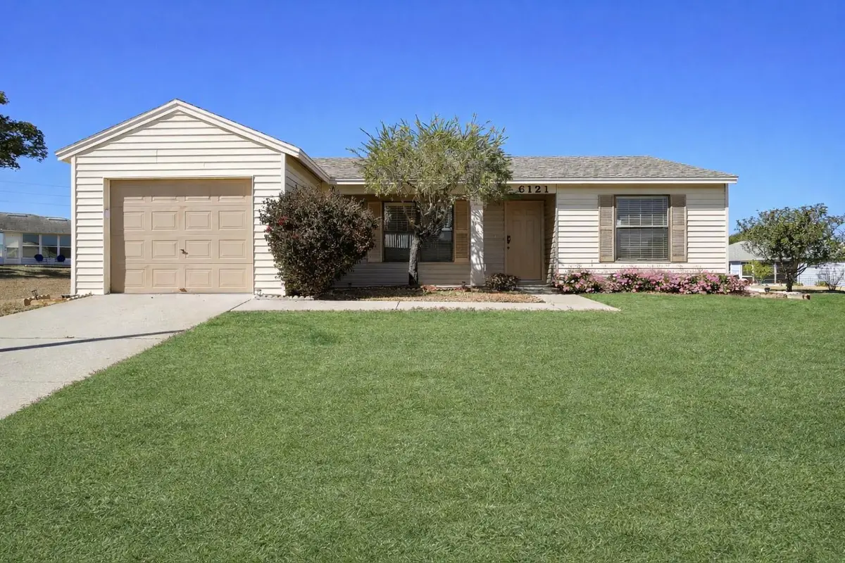 6121 Kittiwake Drive, Lakeland, FL 33809 - Image #1