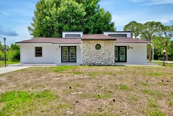 2551 N Avon Boulevard, AVON PARK, FL 33825