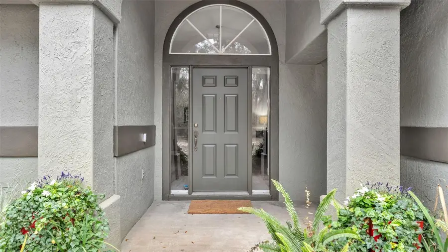 422 E Mccormick Road, Apopka, FL 32703 - #2