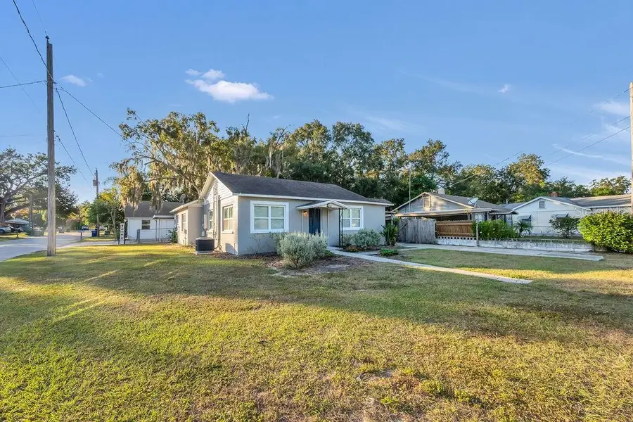 1201 5th Street Ne, Winter Haven, FL 33881 - #2