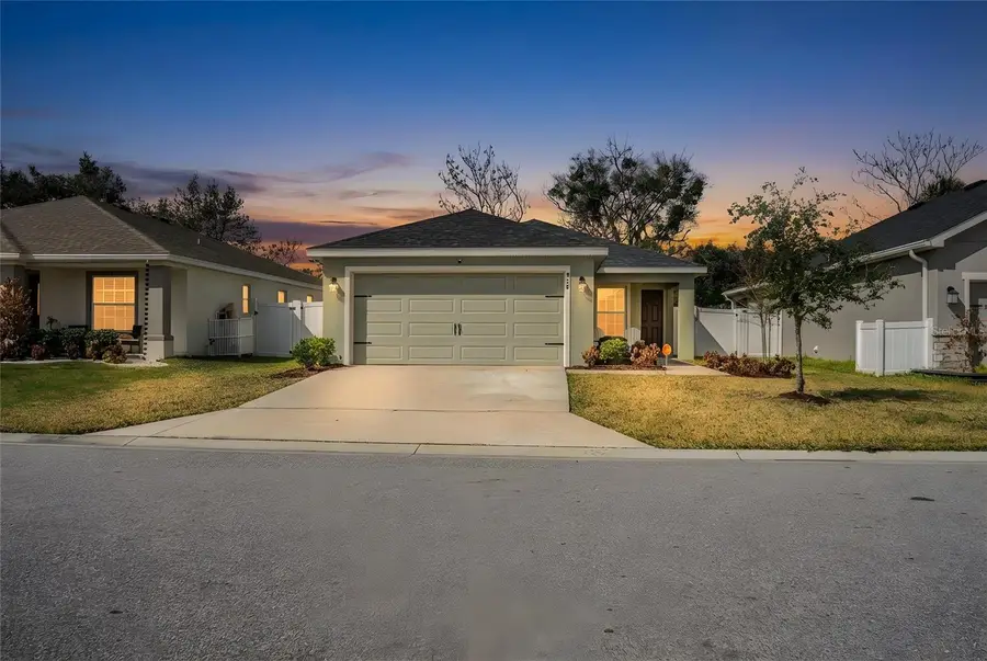 928 Aruba Avenue, Mulberry, FL 33860 - #2