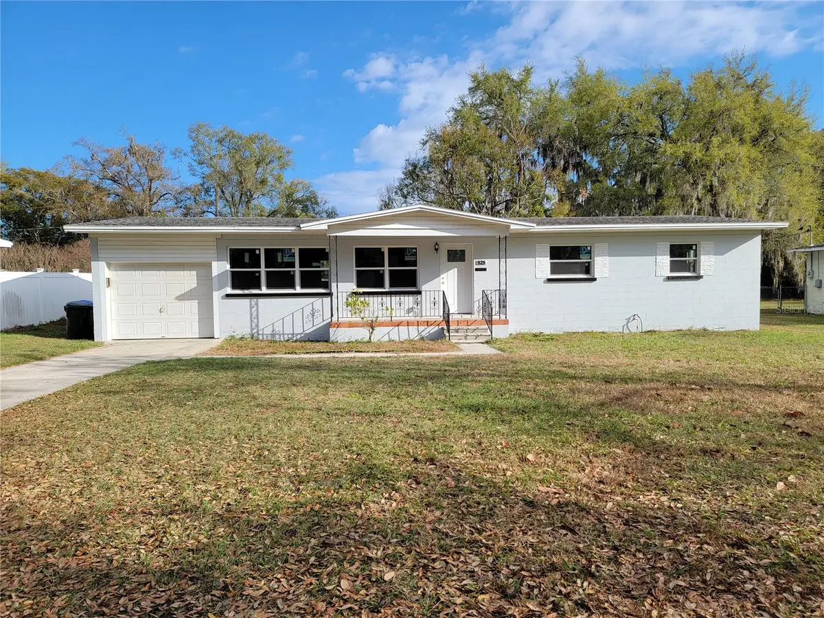 525 W Maxwell Street, Lakeland, FL 33803 - #1