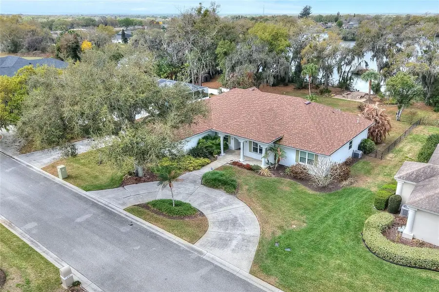 858 Hanover Way, Lakeland, FL 33813 - #3