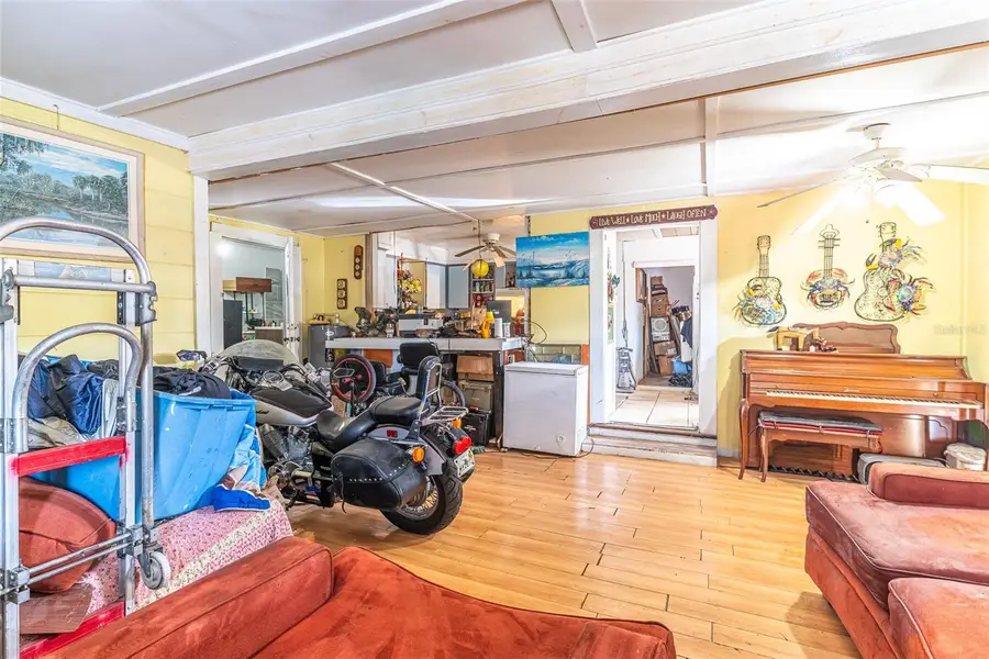 900 W Pine Street, Avon Park, FL 33825 - #3