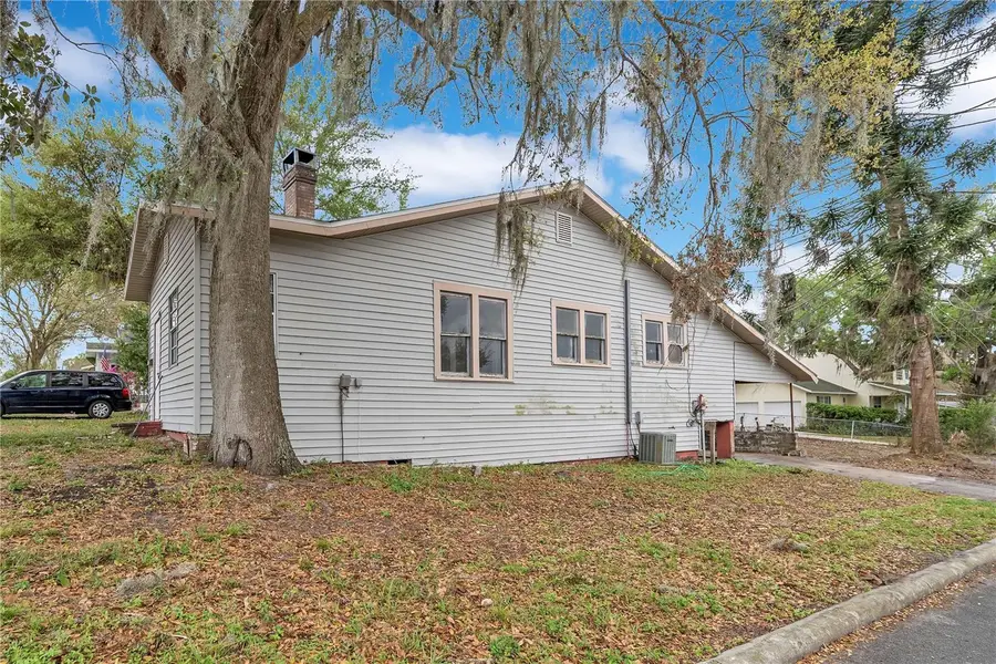 703 S New York Avenue, Lakeland, FL 33815 - #2