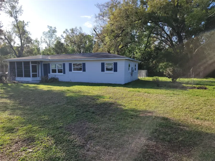 905 Monroe Street, Plant City, FL 33563 - #3