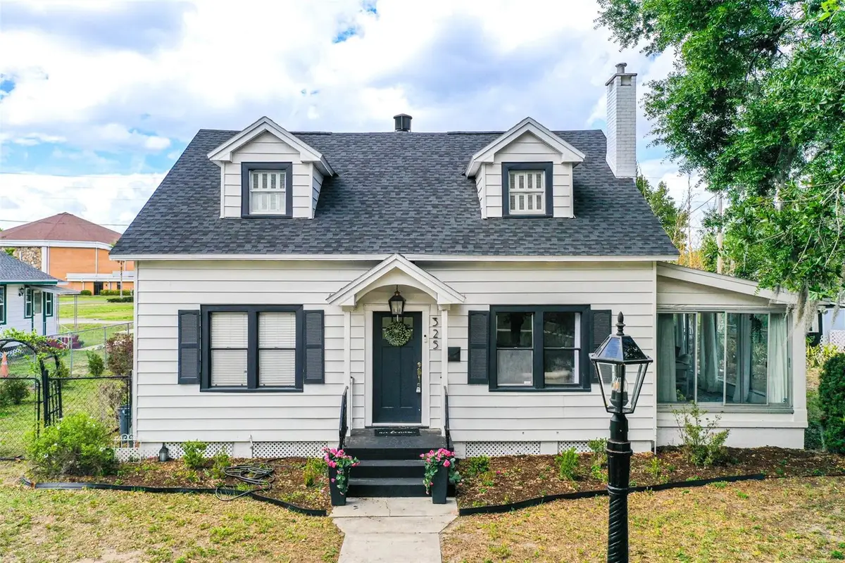 325 E Johnson Avenue, Lake Wales, FL 33853 - #1