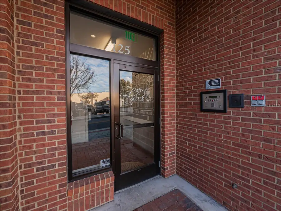 125 N Kentucky Avenue #203, Lakeland, FL 33801 - #3