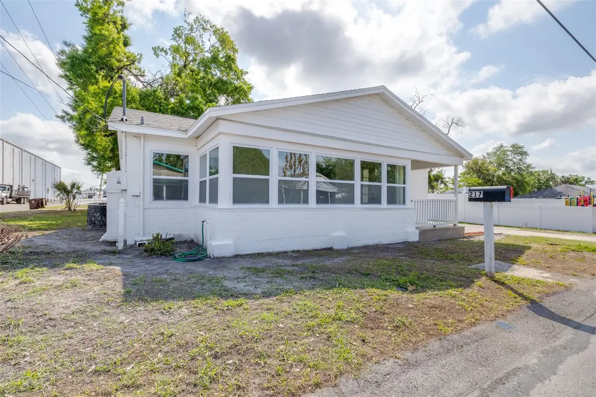 217 NW 4th Avenue, Mulberry, FL 33860 - #1