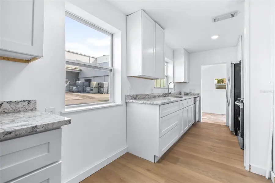 217 NW 4th Avenue, Mulberry, FL 33860 - #3