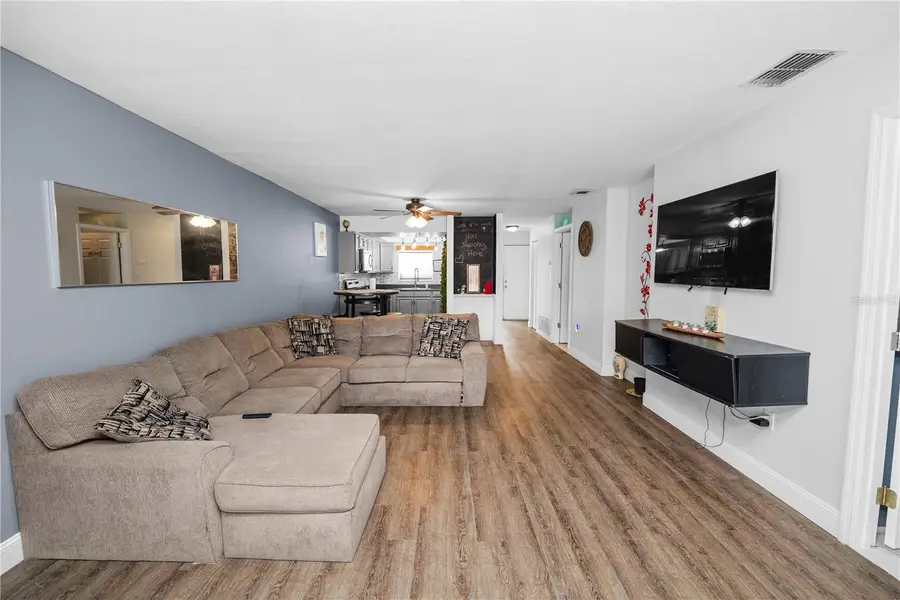 404 Country Lane Ne #404, Winter Haven, FL 33881 - #2