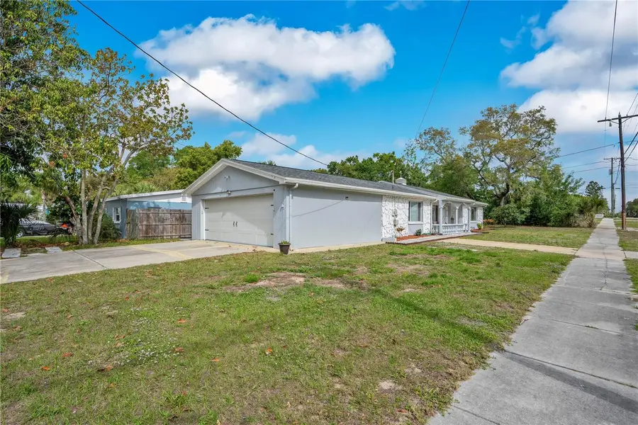 391 N Walton Avenue, Tarpon Springs, FL 34689 - #2