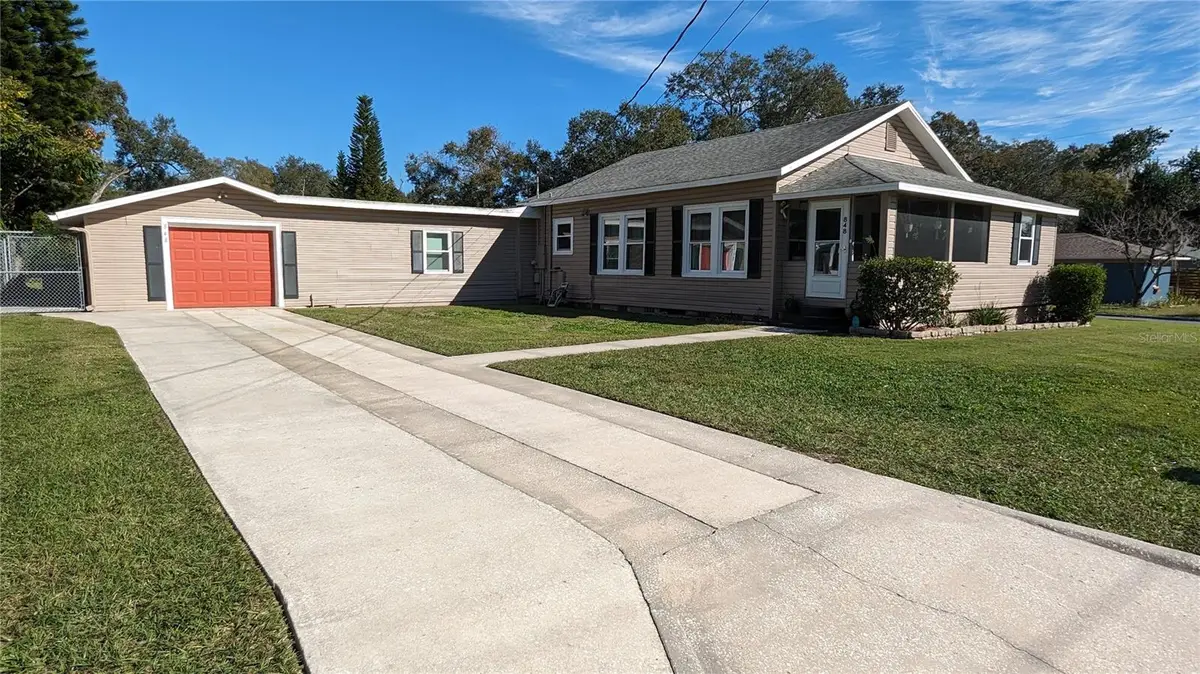 848 Valencia Street E, Lakeland, FL 33805 - #1