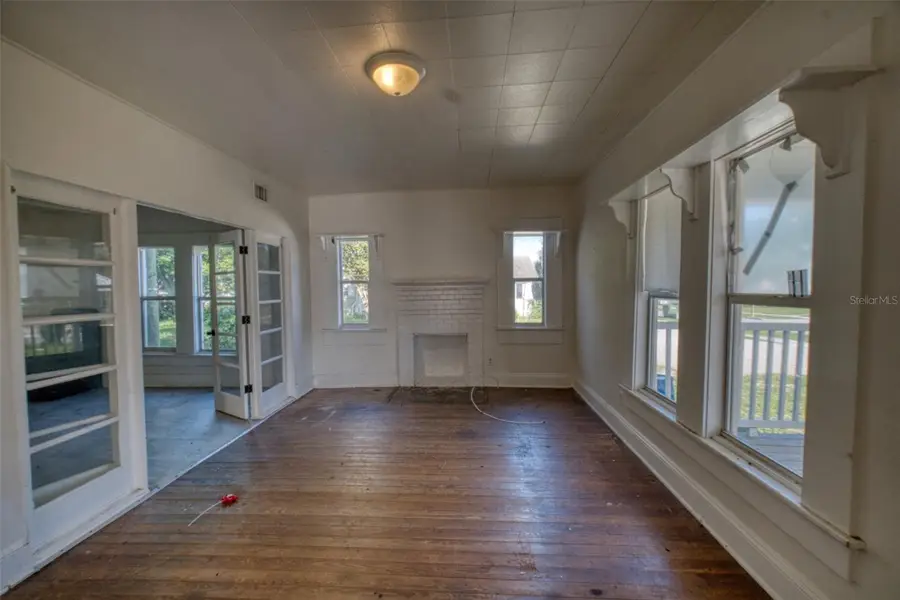 128 Avenue D Sw, Winter Haven, FL 33880 - #2