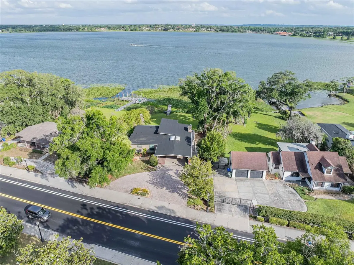 7 Lake Hollingsworth Drive, Lakeland, FL 33803 - #1