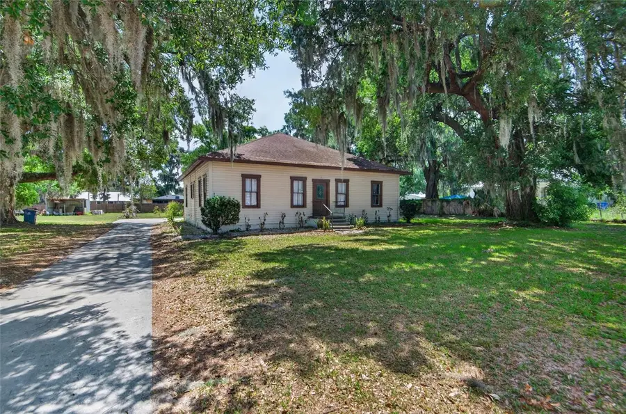 200 N Orange Avenue, Fort Meade, FL 33841 - #2