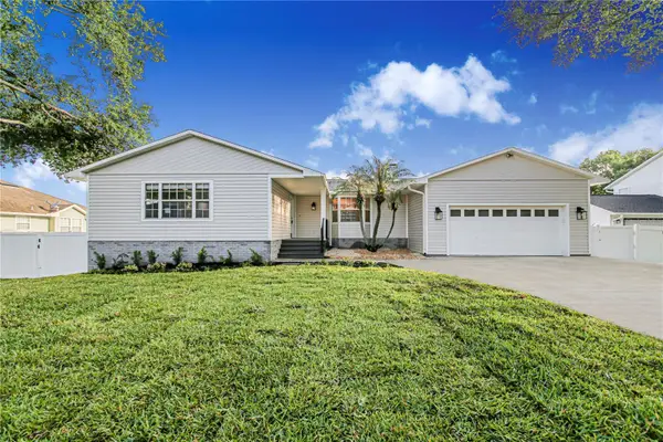 1930 Matthew Court, LAKELAND, FL 33813