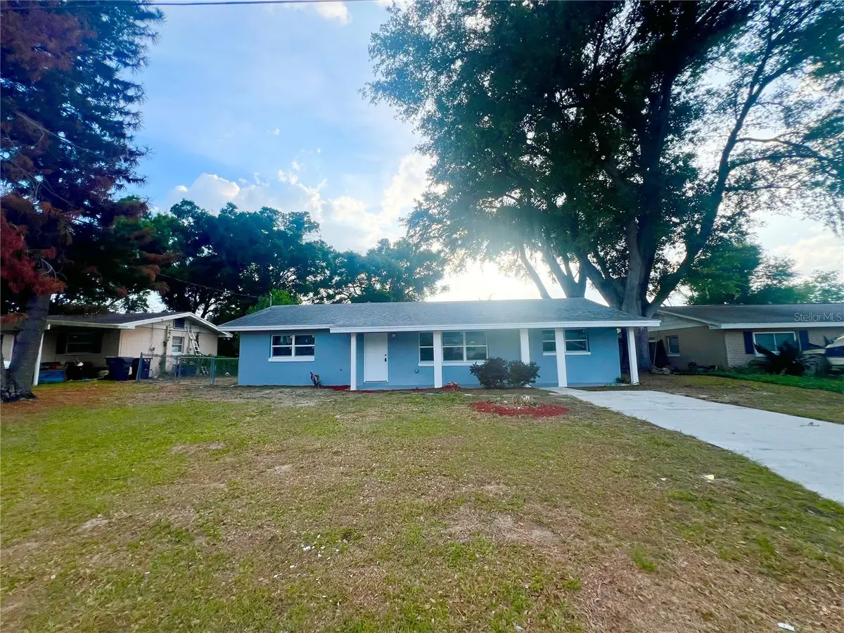 137 Lowell Road, Winter Haven, FL 33884 - #1