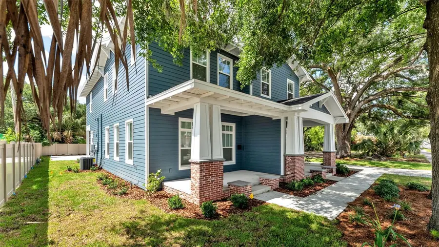 1031 E Lime Street, Lakeland, FL 33801 - #2