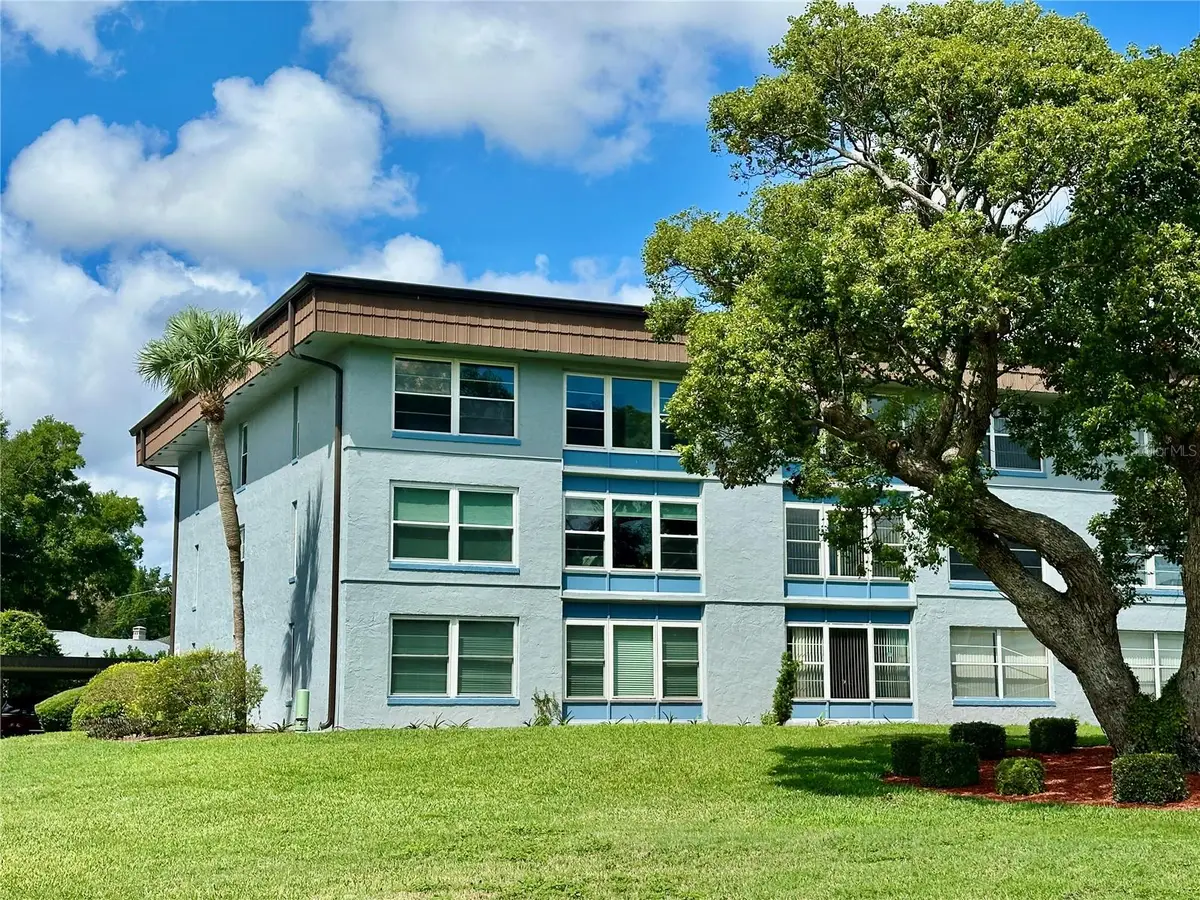 333 Lake Howard Drive Nw #304B, Winter Haven, FL 33880 - #1
