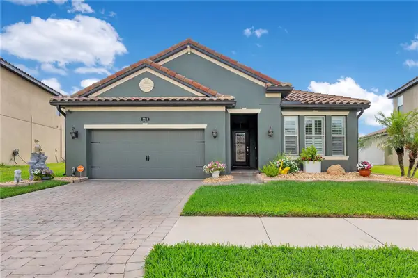 2265 Bella Luna Circle, LAKELAND, FL 33810