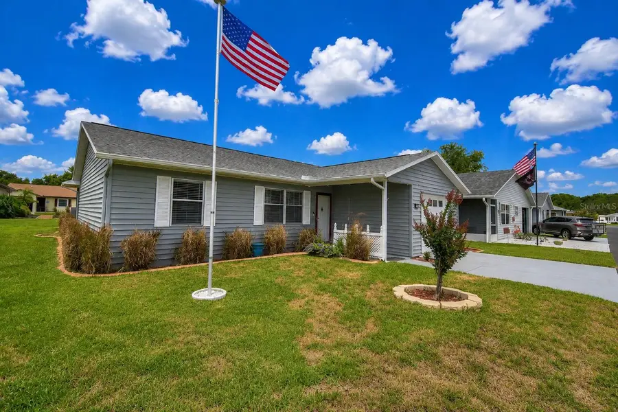4853 Colonnades Circle E, Lakeland, FL 33811 - #2