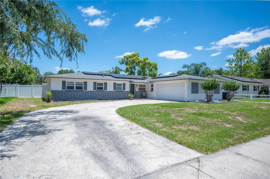 528 S Larry Circle, Brandon, FL 33511 - #2