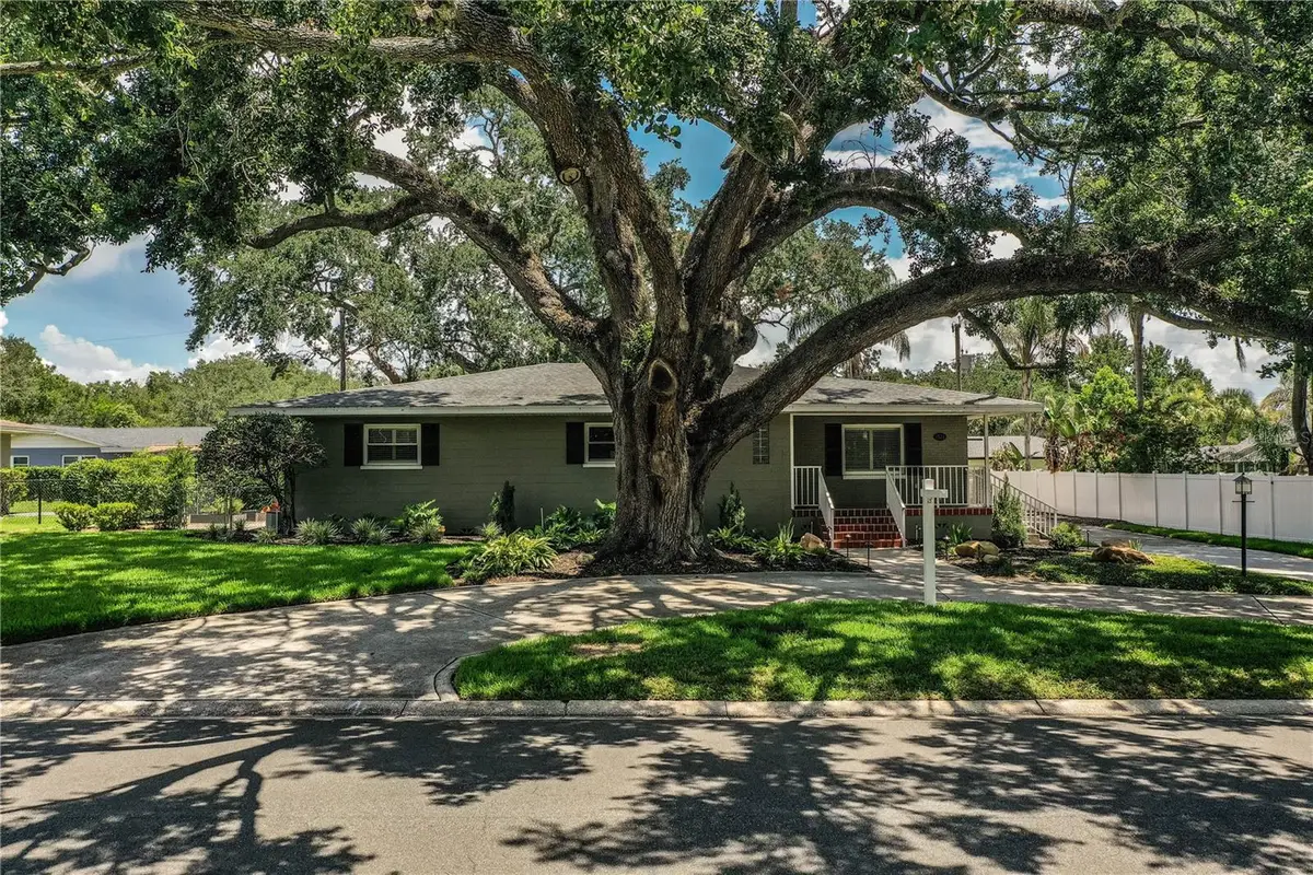 1522 Del Crest Place, Lakeland, FL 33803 - #1