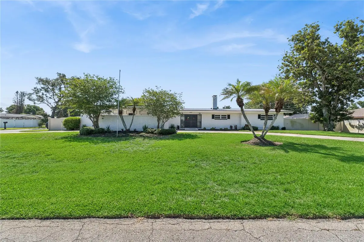 2925 E Lake Hartridge Drive, Winter Haven, FL 33881 - #1