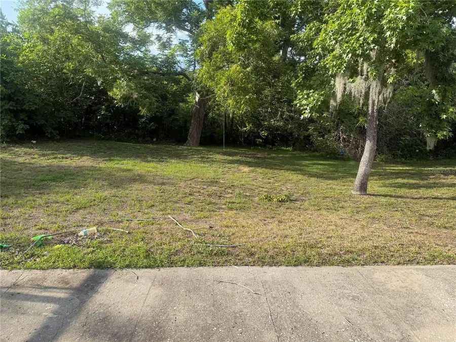 1004 W Mclendon Street, Plant City, FL 33563 - #2