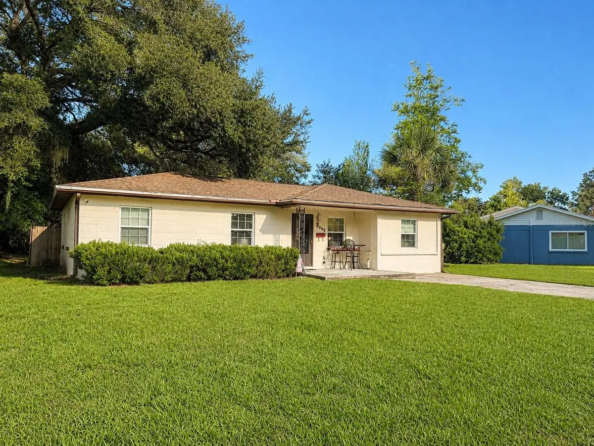 3142 Henderson Circle W, Lakeland, FL 33803 - #1
