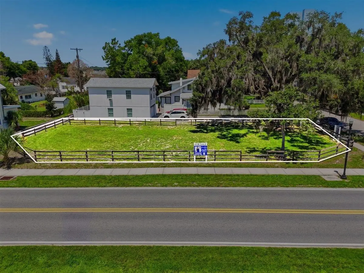 702 Avenue A, Winter Haven, FL 33880 - #1