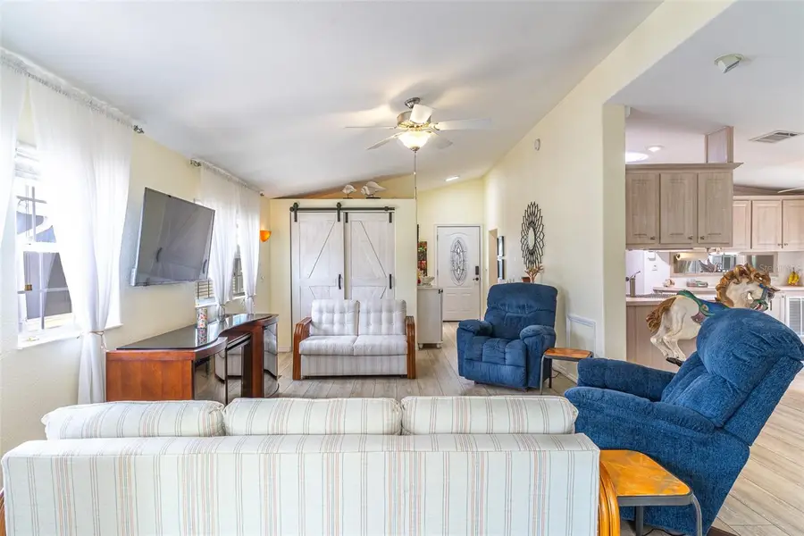 511 Par Pines Boulevard, Davenport, FL 33837 - #2