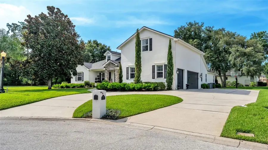 925 Ashton Oaks Circle, Lakeland, FL 33813 - #2