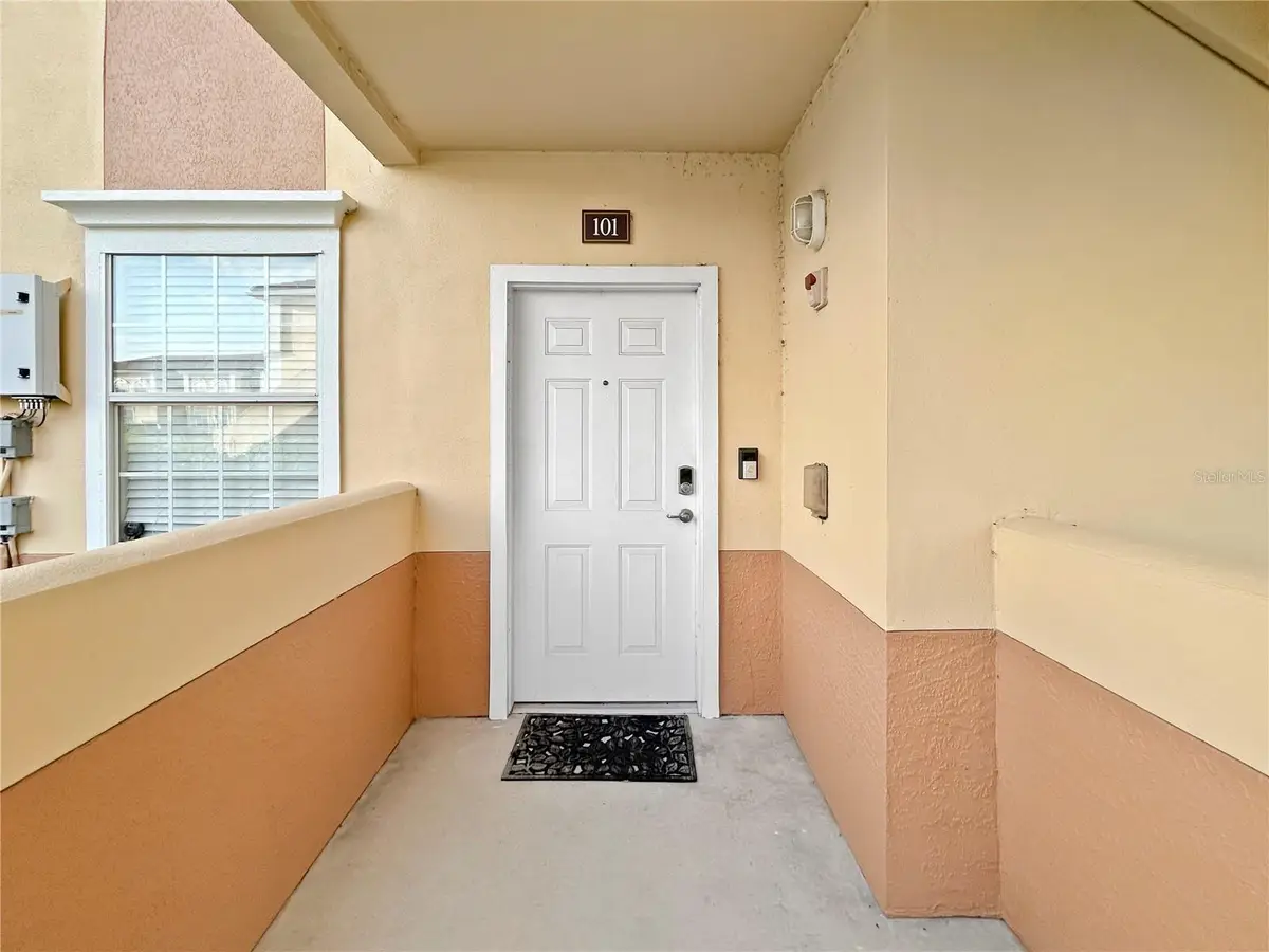 1025 Villagio Circle #101, Sarasota, FL 34237 - #1