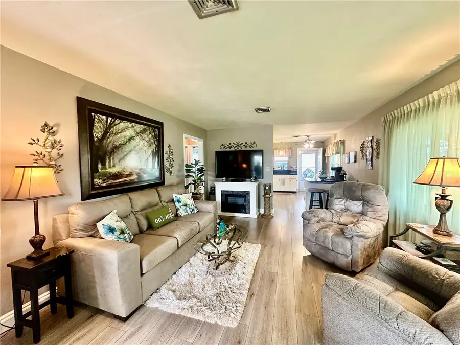 790 Avenue Q Se, Winter Haven, FL 33880 - #3