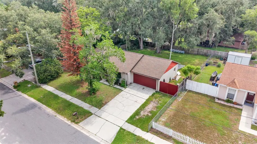 2110 Johnson Loop, Plant City, FL 33563 - #2
