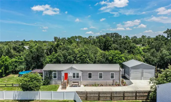 950 Lake Cove Trail, LAKELAND, FL 33813
