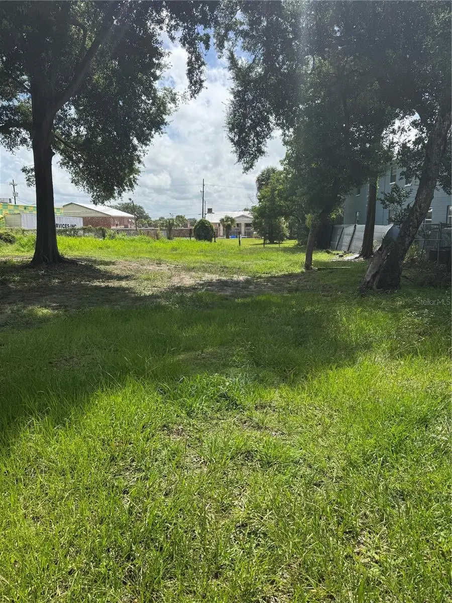 937 N Iowa Avenue, Lakeland, FL 33801 - #2
