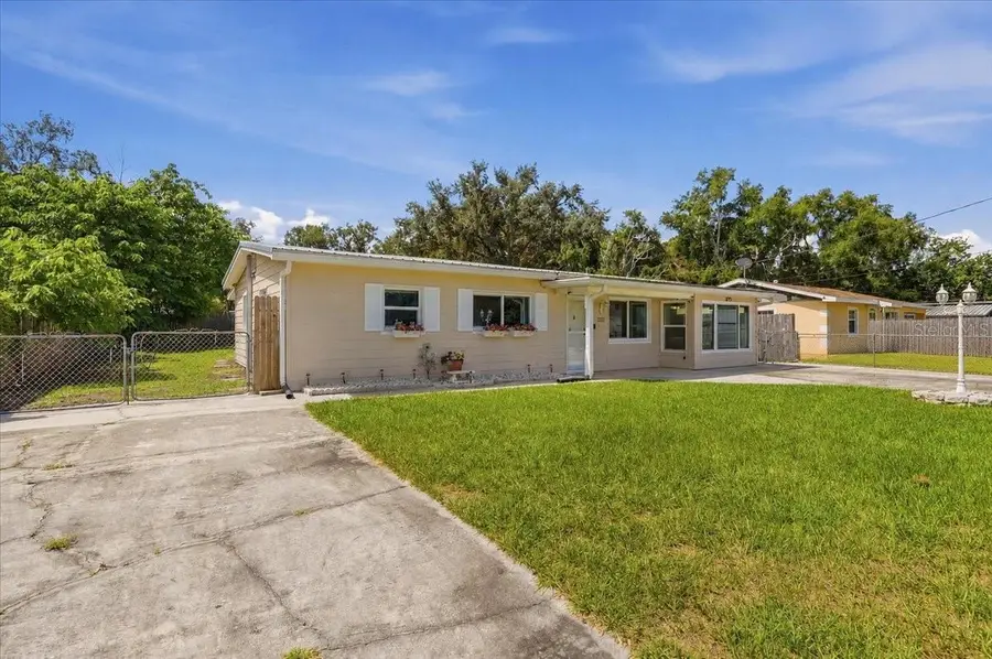 122 W Collins Street, Lakeland, FL 33805 - #2