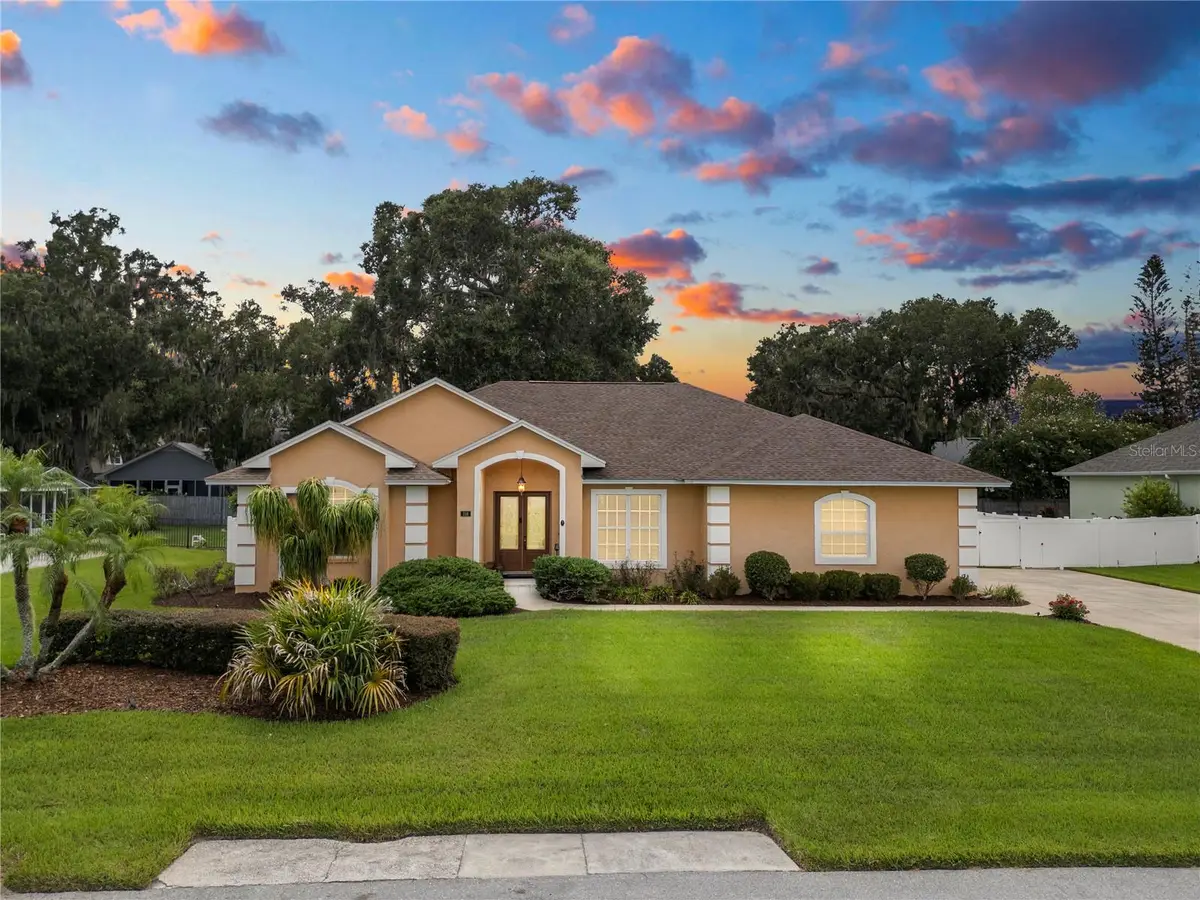 318 Hamilton Shores Drive Ne, Winter Haven, FL 33881 - #1